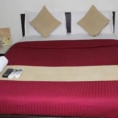 Hotel Saffron Inn-2